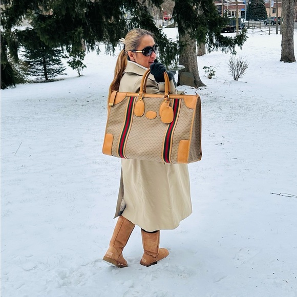 MY LIVE SHOW NOTIFICATION  LIKE THIS  IF YOU WANT TO GET NOTIFIED WHEN I GO LIVE - Picture 7 of 16